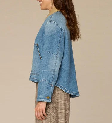 Long Sleeve Contrast Collar Zip Front Jacket with Studded Pockets